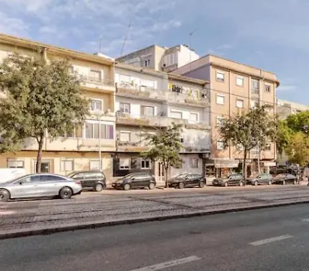 Refreshed With Private Garden *